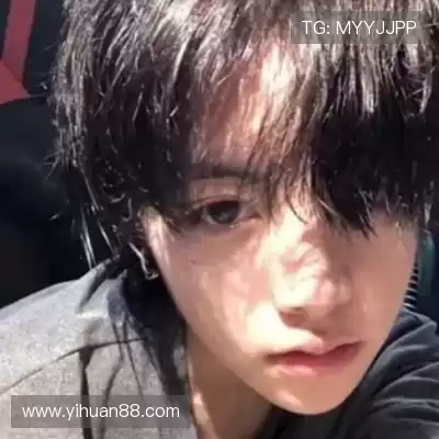 华熙皎
